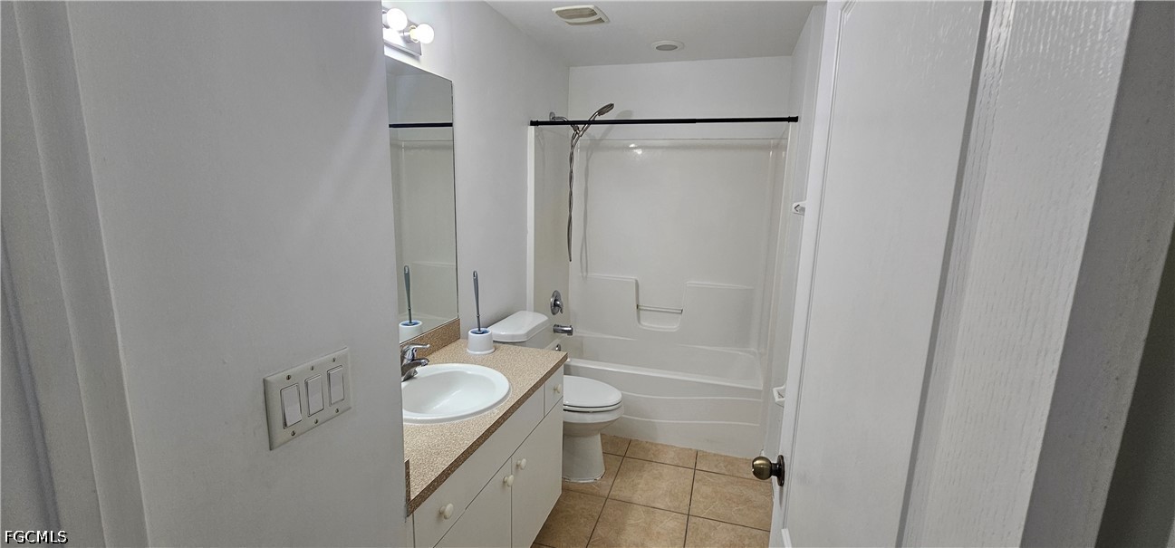 815 Porter St E Property Photo 11