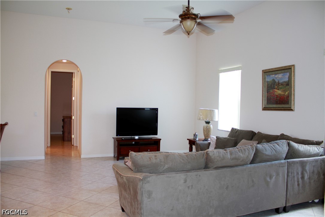 4213 Sw 14th Pl Property Photo 9