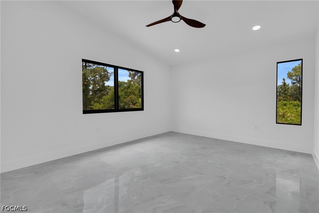 1006 Macy St E Property Photo 17