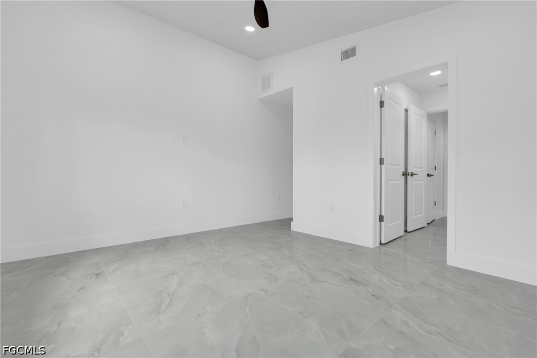 1006 Macy St E Property Photo 28