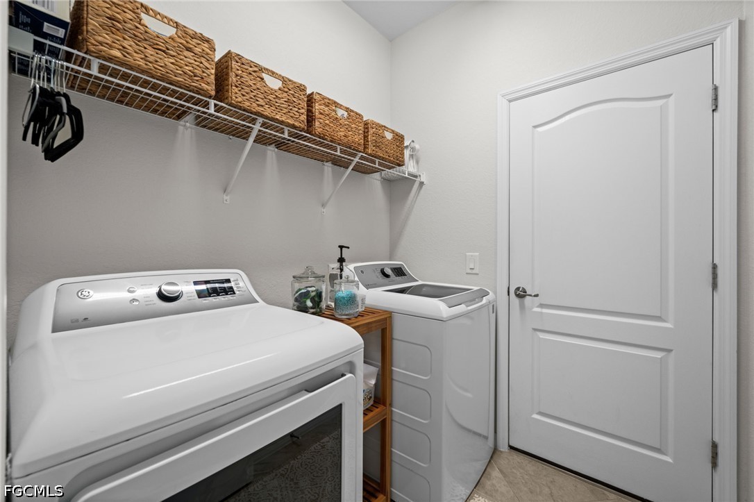 43341 Sapling St Property Photo 48