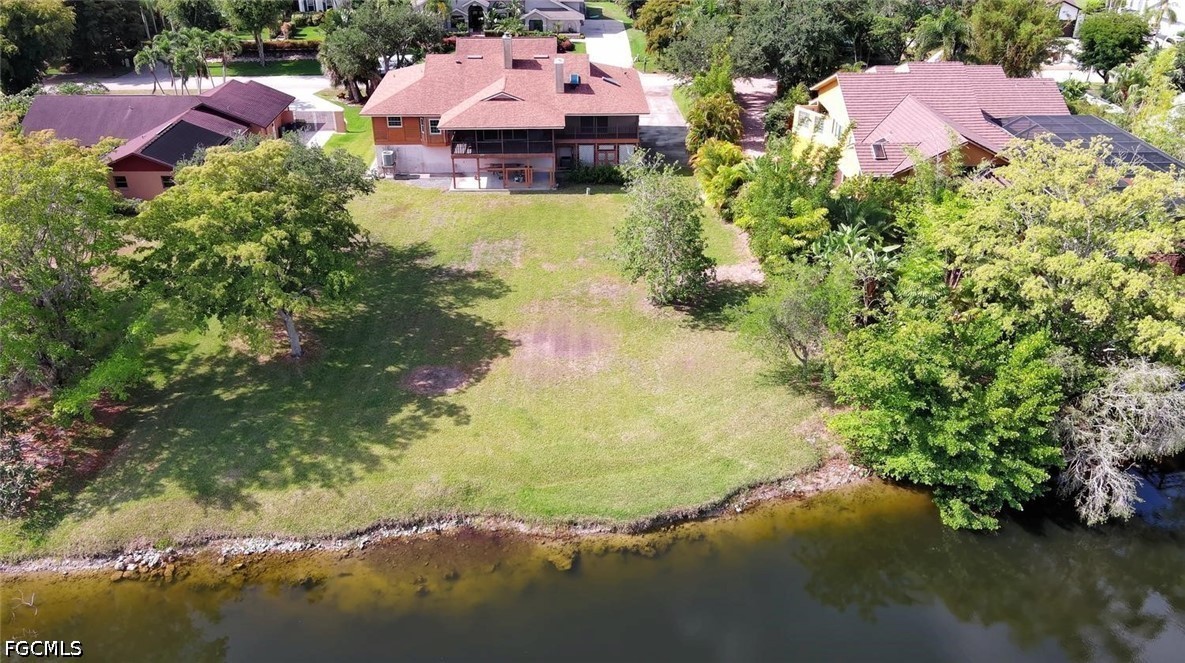 7226 Hendry Creek Dr Property Photo 1