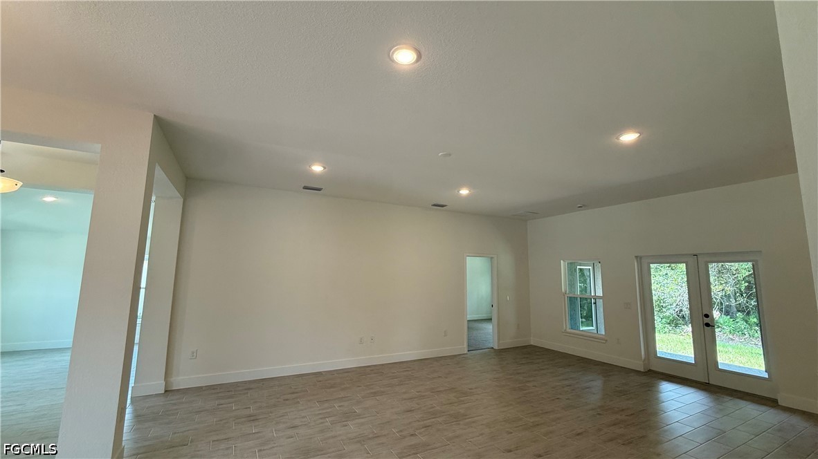 657 Windermere Dr Property Photo 7