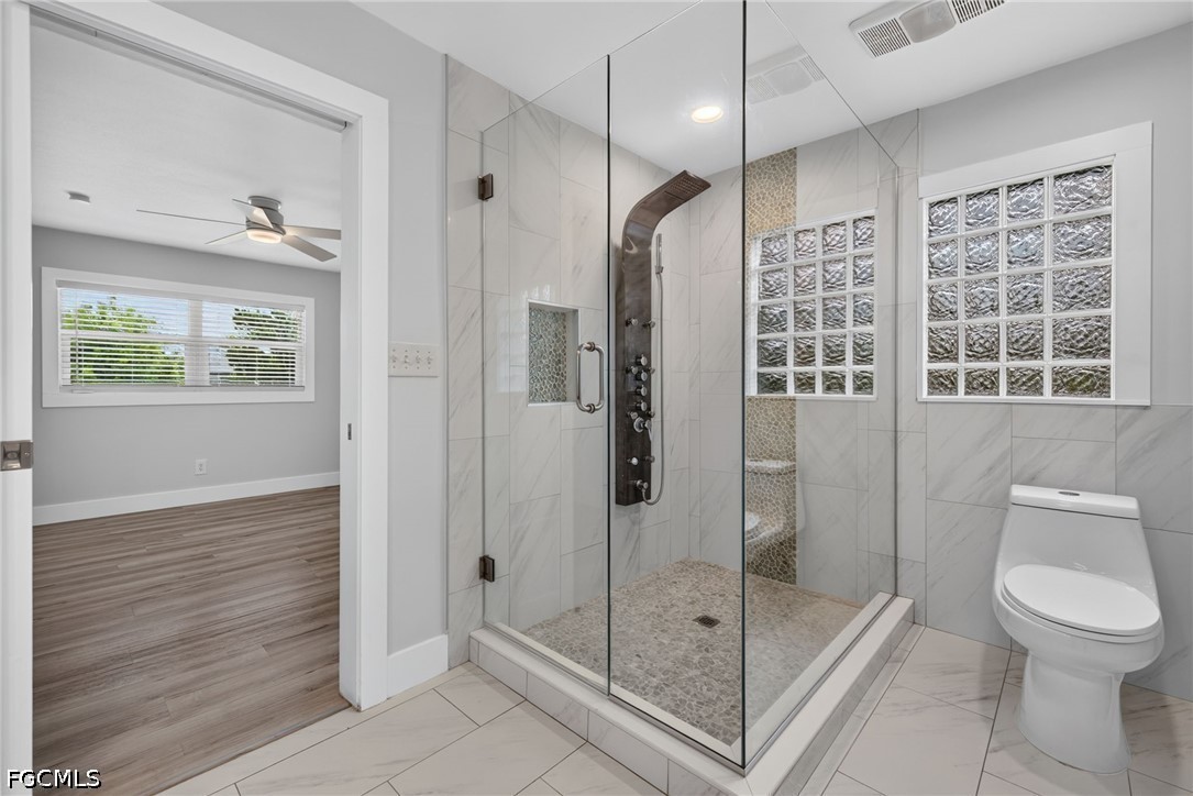 4957 Sorrento Ct Property Photo 19