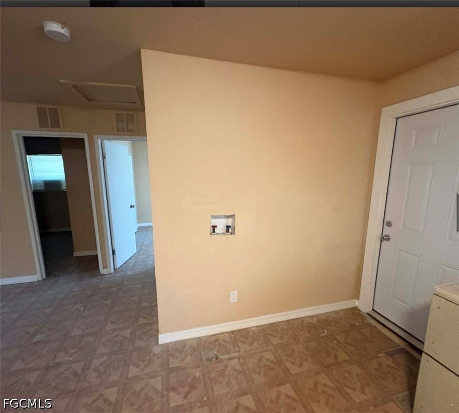 227 Maria St Property Photo 4