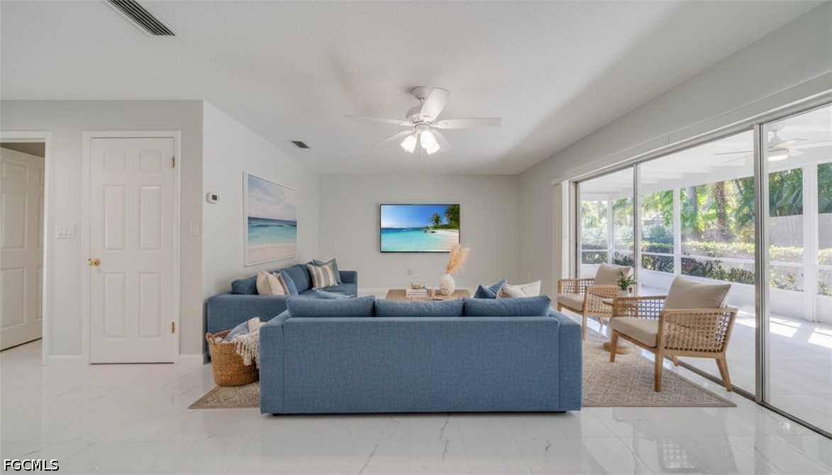 5657 Eichen Cir E Property Photo 5