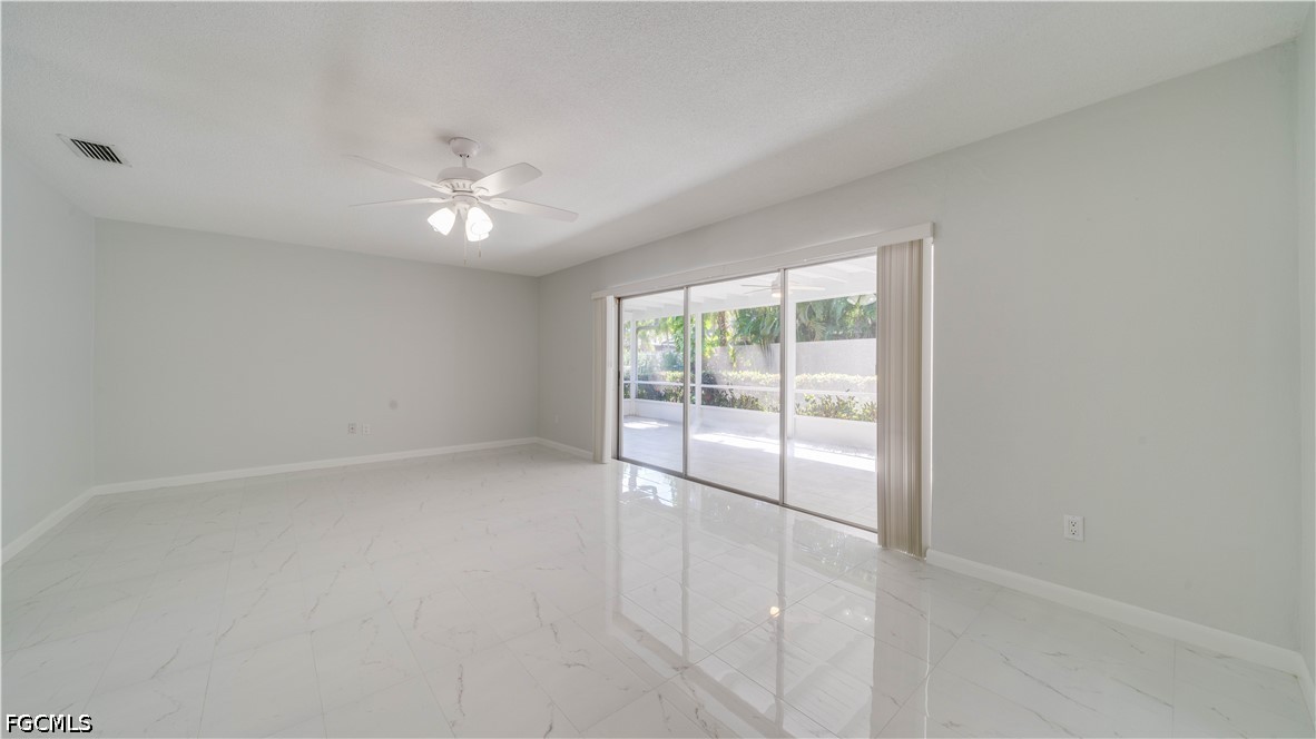 5657 Eichen Cir E Property Photo 6