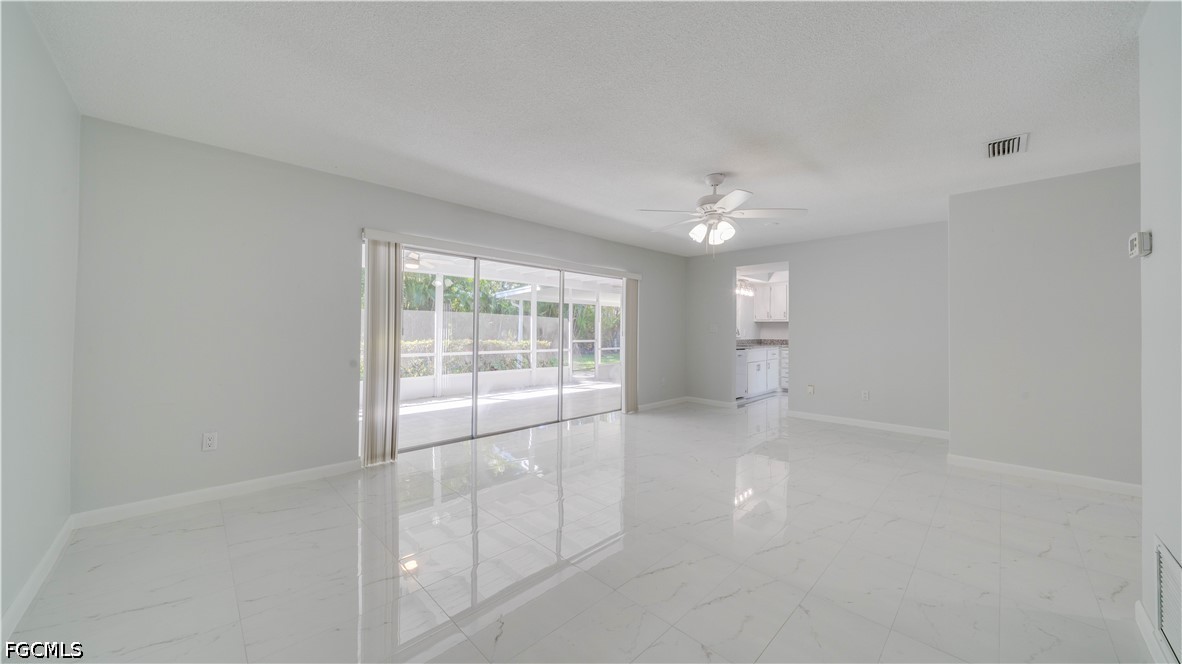 5657 Eichen Cir E Property Photo 9