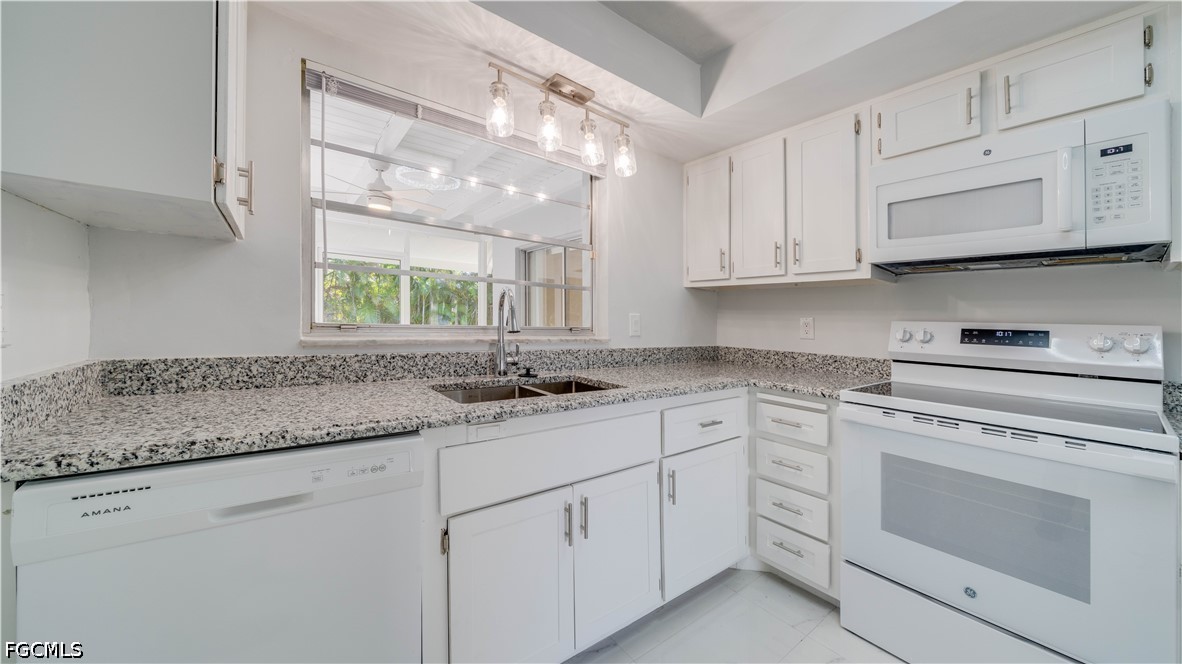 5657 Eichen Cir E Property Photo 13