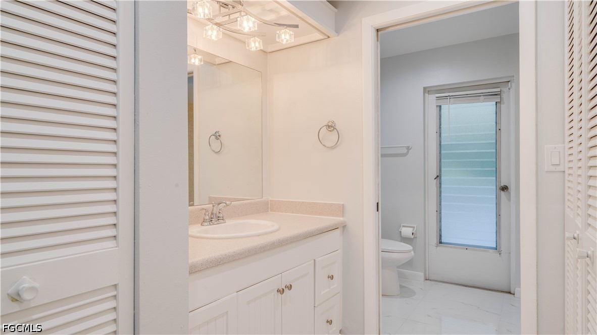 5657 Eichen Cir E Property Photo 23