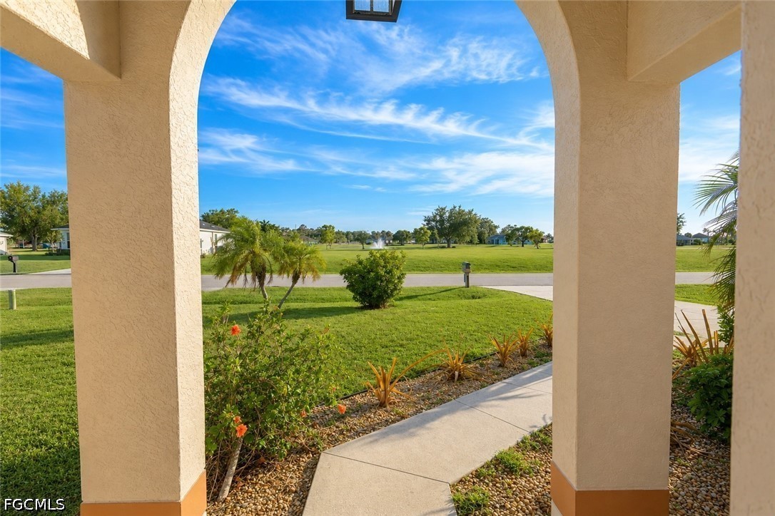 25324 Lychee Ct Property Photo 12