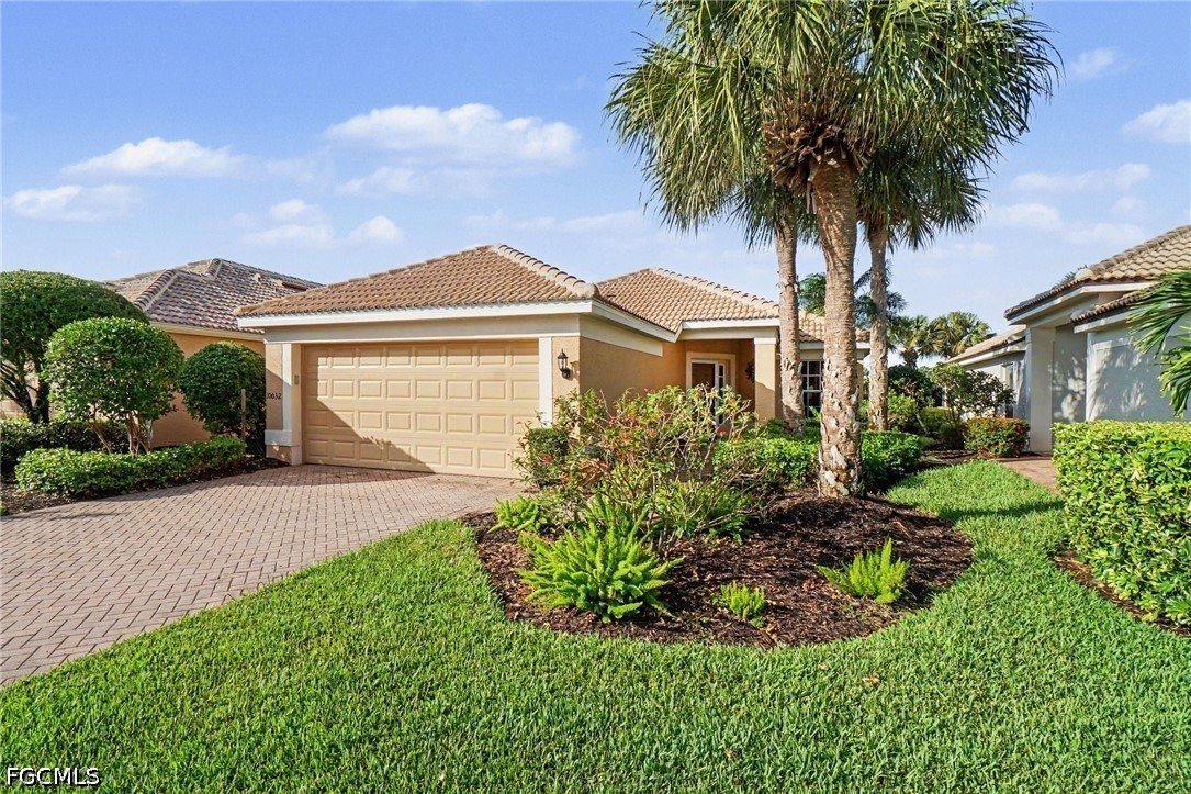 10032 Oakhurst Way Property Photo 3