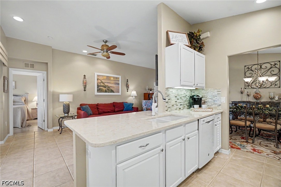 10032 Oakhurst Way Property Photo 9