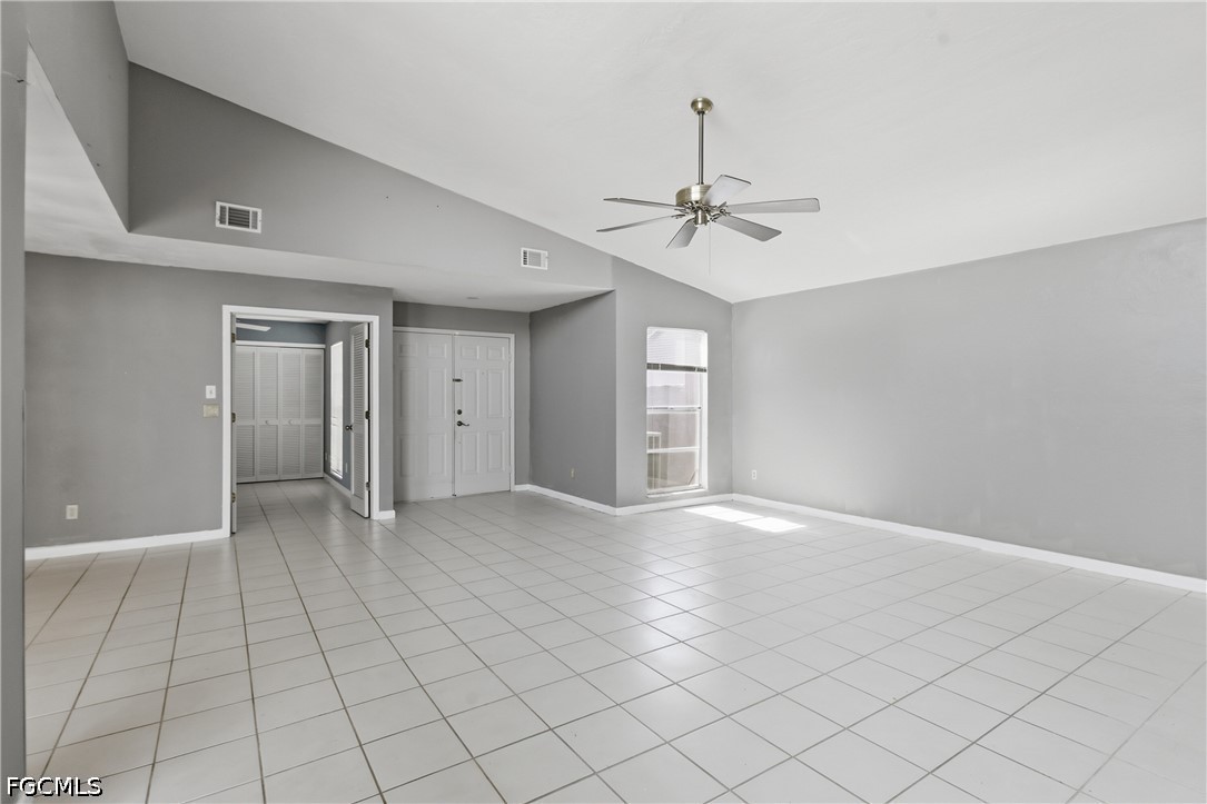 9753 Maplecrest Cir Property Photo 9