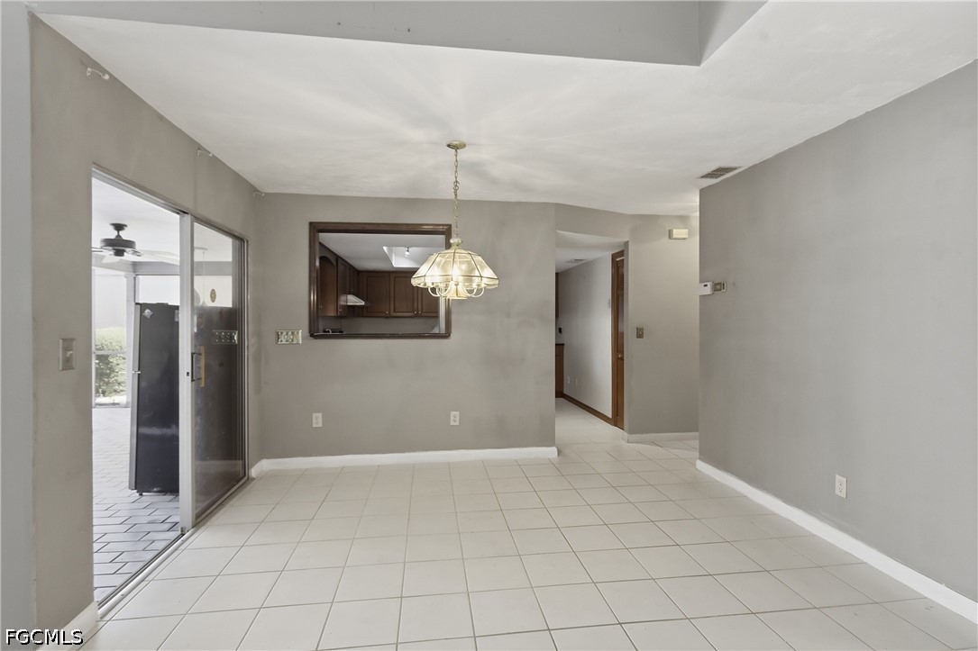 9753 Maplecrest Cir Property Photo 11