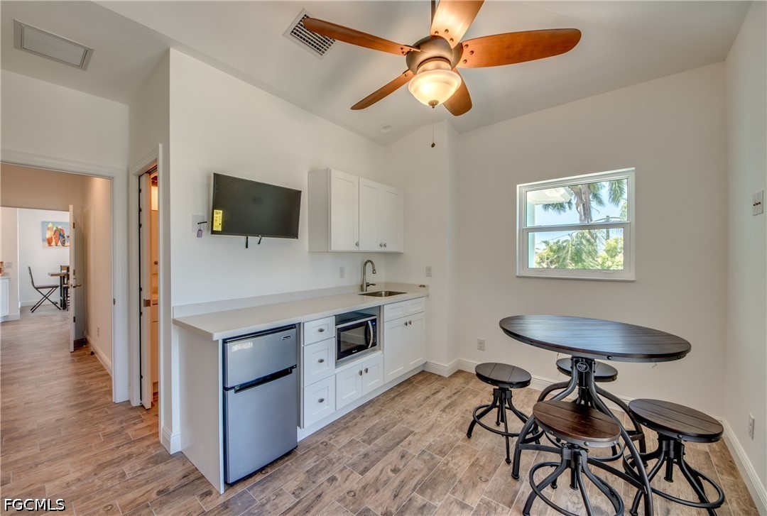 2579 Third St Property Photo 15