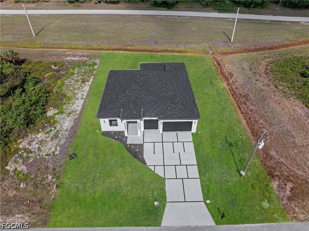 8005 Sunrise Cir Property Photo 4