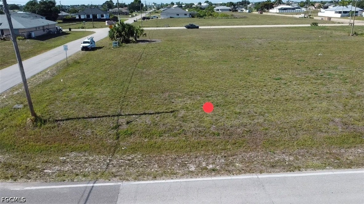 2098 Diplomat Pkwy E Property Photo 11