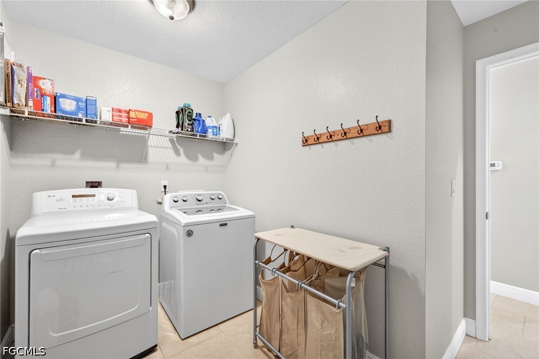 1417 Nw 16th Pl Property Photo 29