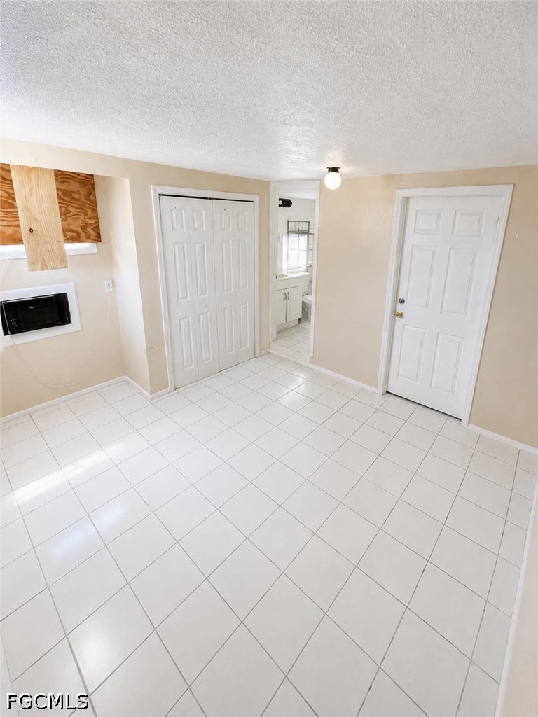 2204 Coronet St Property Photo 13