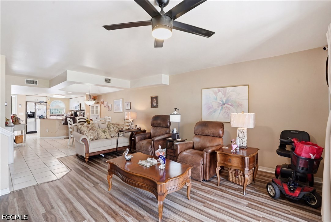 20 Cosmopolitan Dr 4 Property Photo 2
