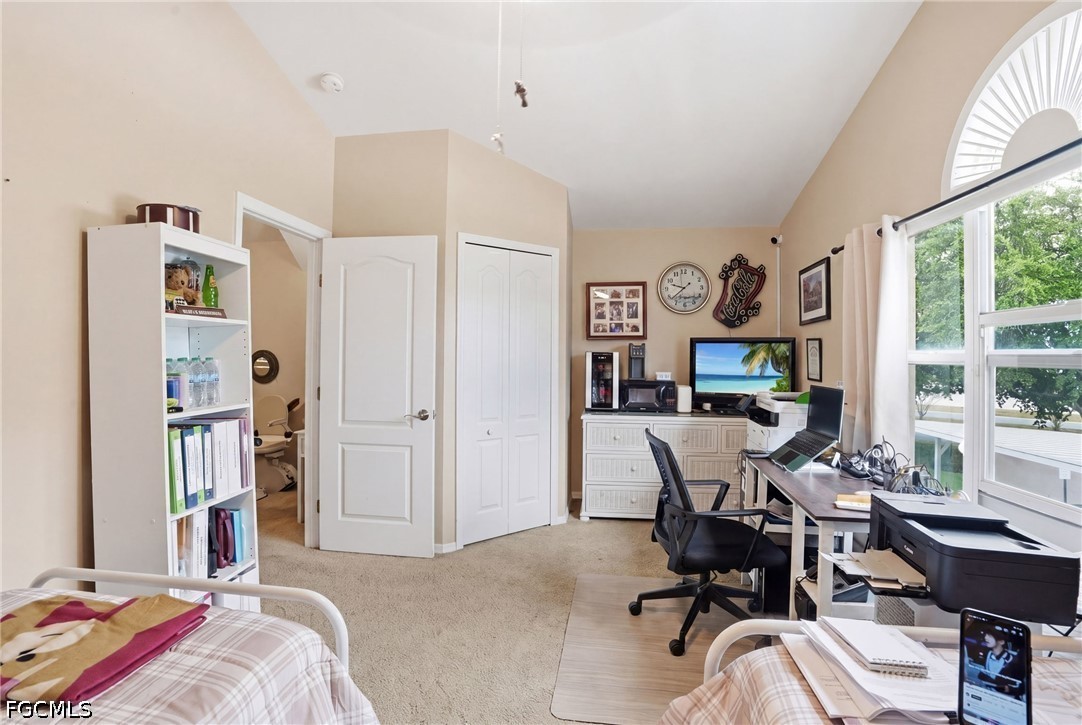 20 Cosmopolitan Dr 4 Property Photo 18