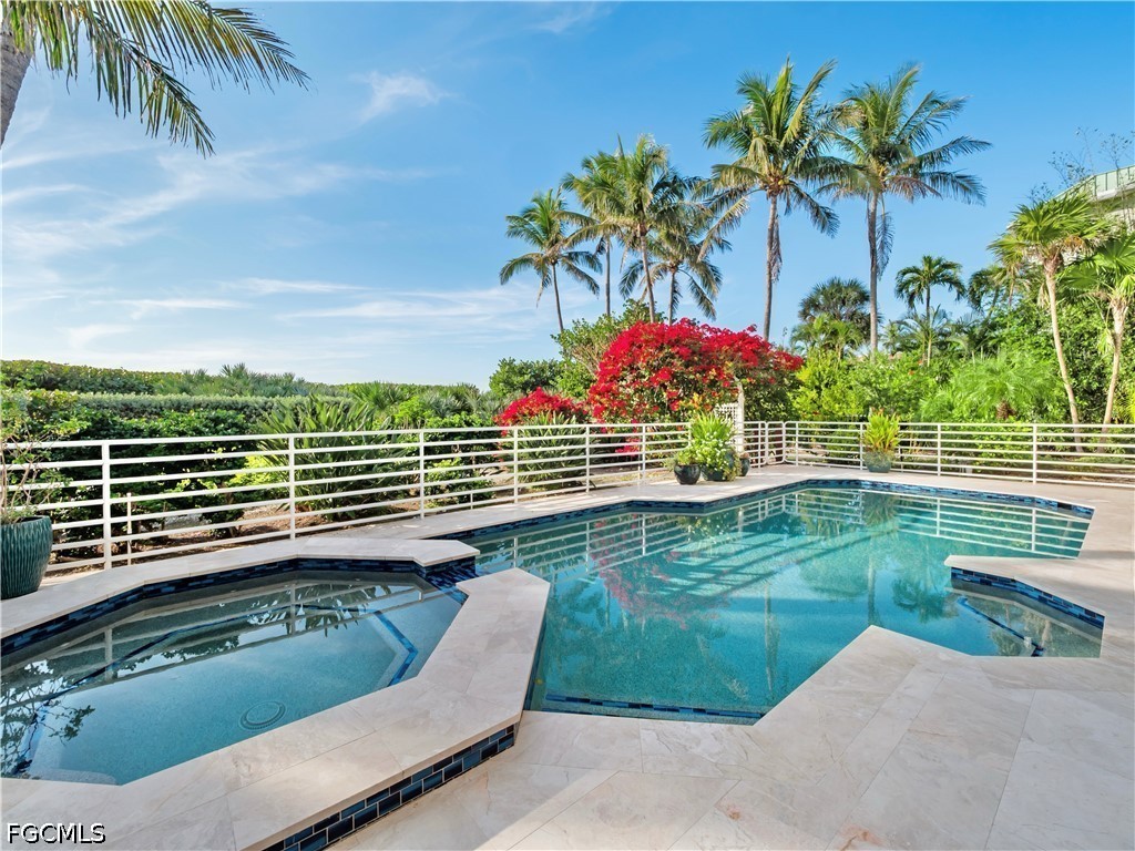 16730 Captiva Dr Property Photo 41