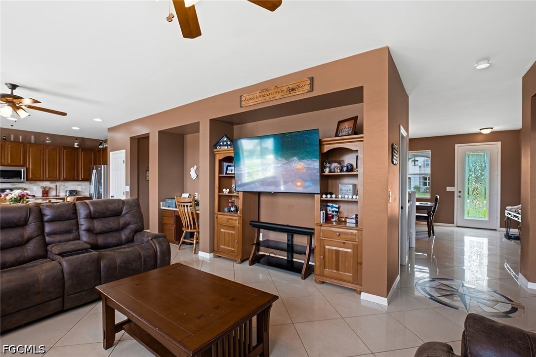 18290 Pine Nut Ct Property Photo 7