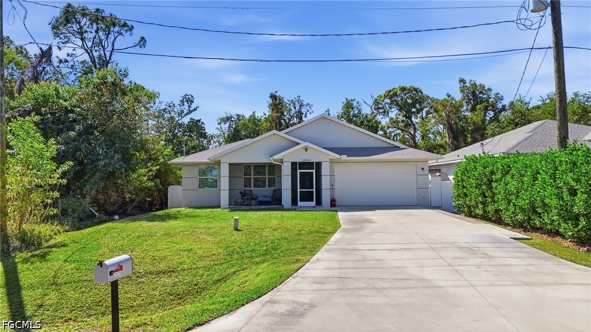20230 Trailside Dr Property Photo 2