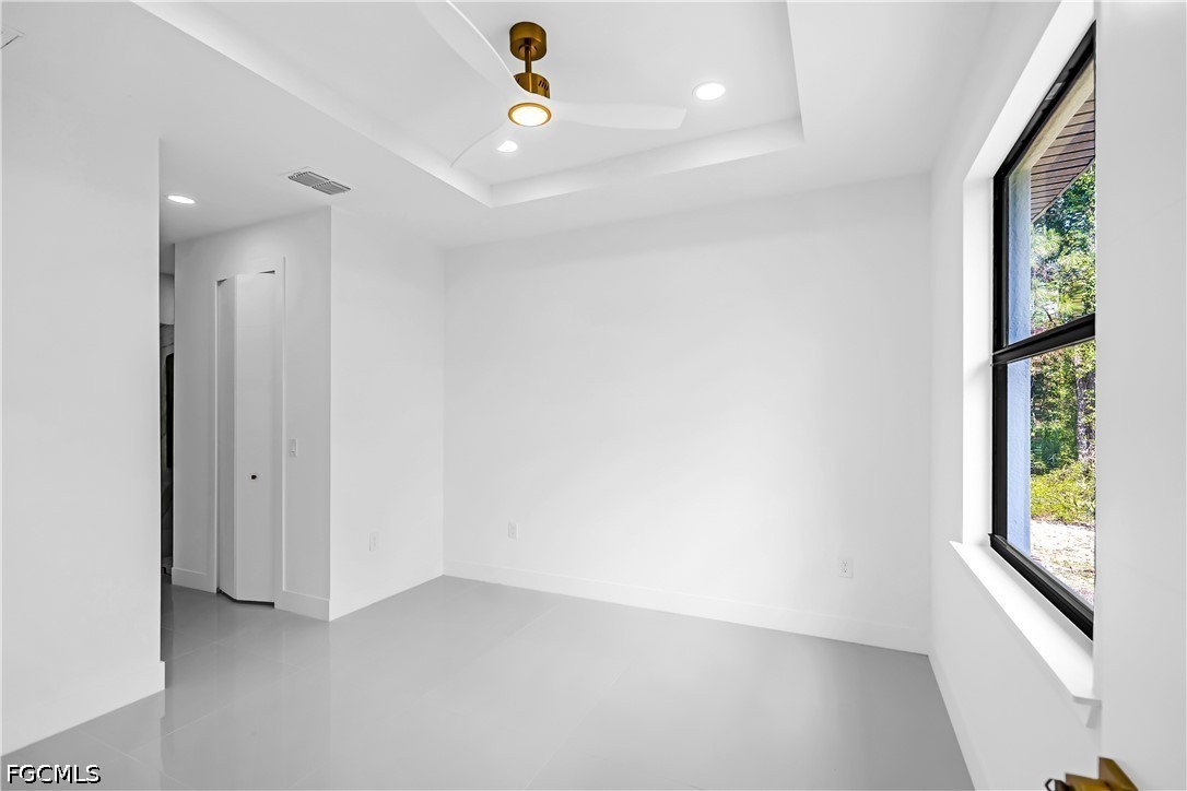 1030 Hunter St E Property Photo 25