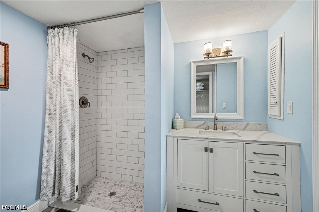 2912 Oleander St B3 Property Photo 12