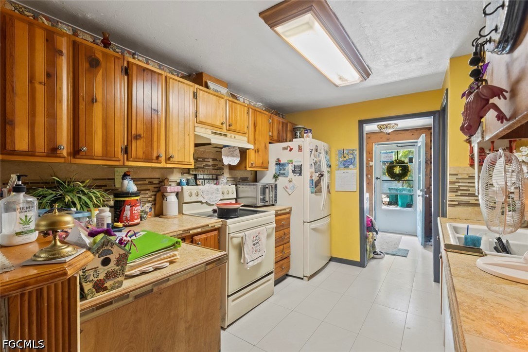 1445 31st St Sw Property Photo 11