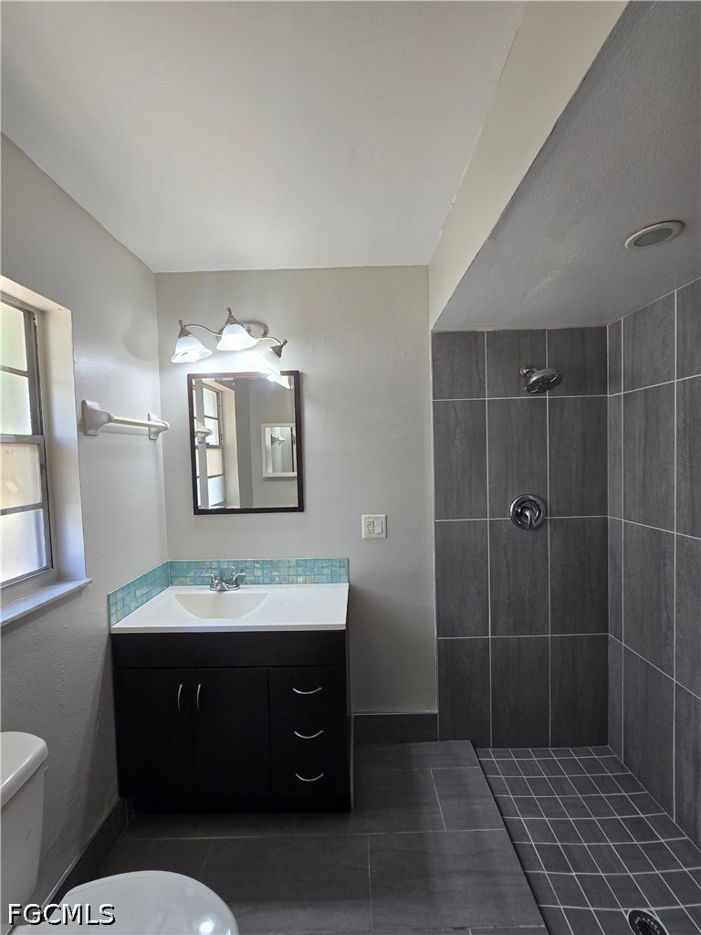 702 Se 47th St 2 Property Photo 10