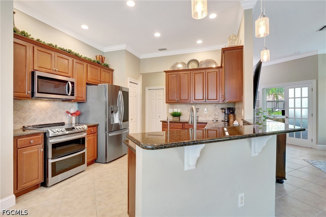 11230 Suffield St Property Photo 10