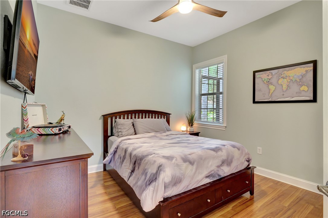 11230 Suffield St Property Photo 19