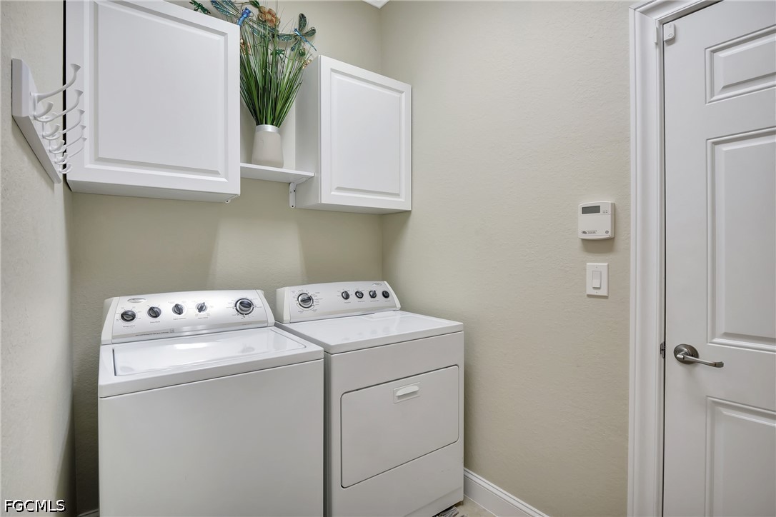 11230 Suffield St Property Photo 22