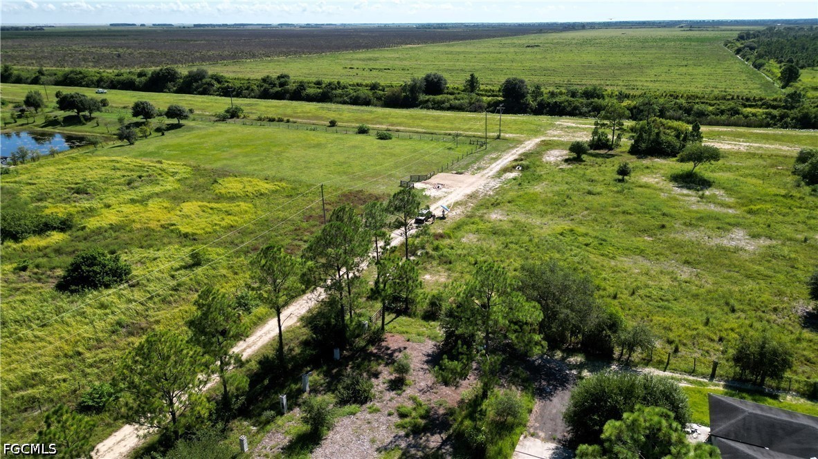 4th Ter Property Photo 3