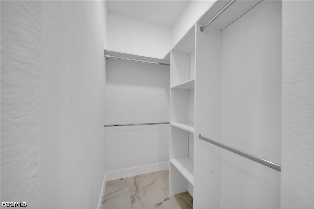 5035 Spinnaker Rd Property Photo 17
