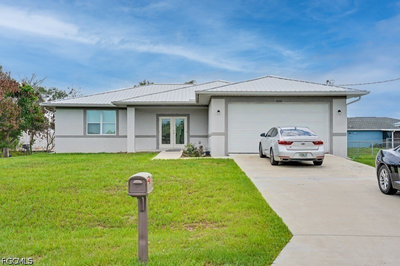 8006 Oakleaf CIR Property Photo 1