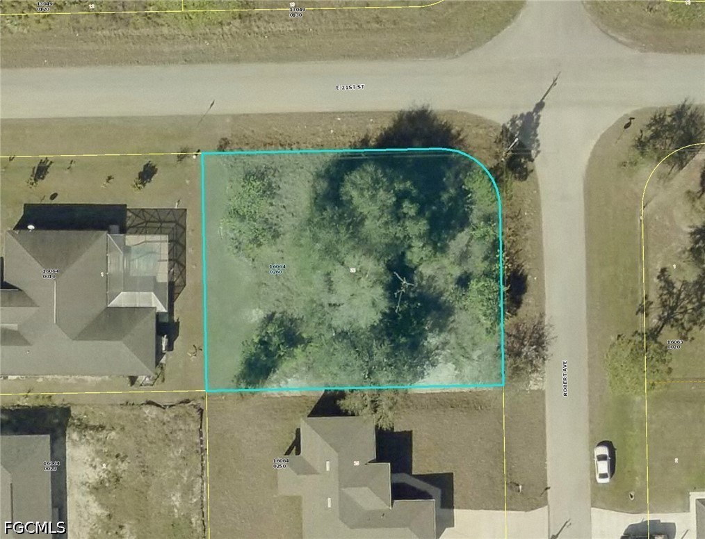 2025 Robert Ave Property Photo 11