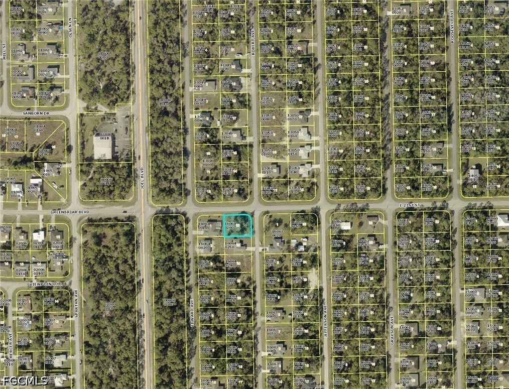 2025 Robert Ave Property Photo 14