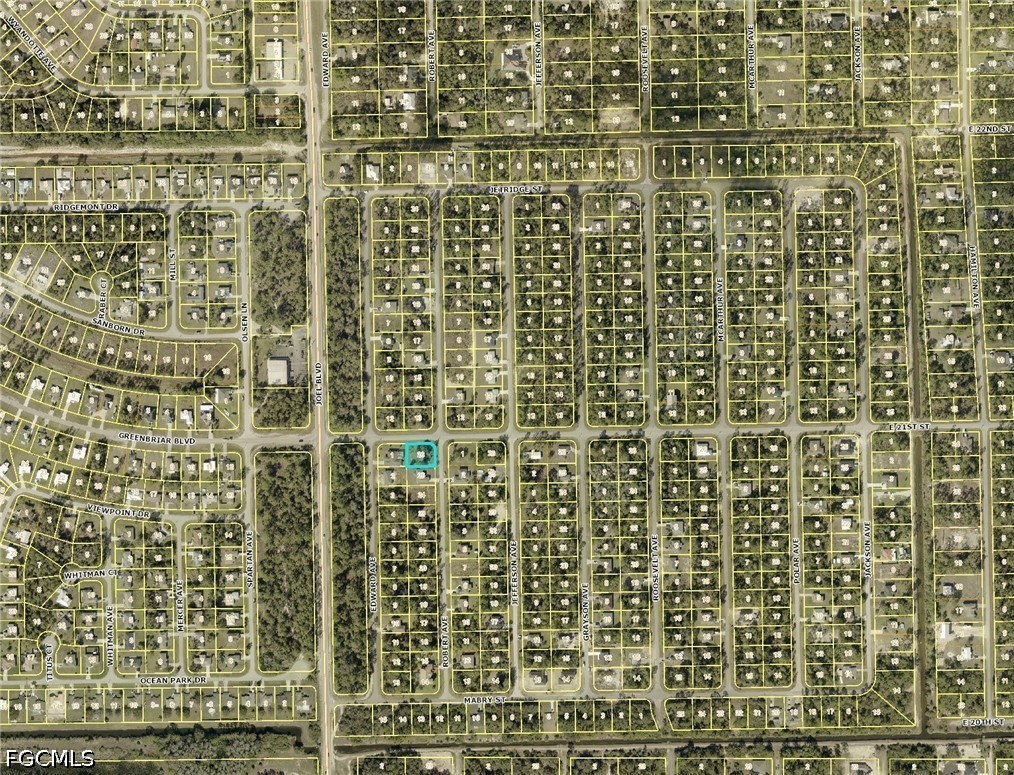 2025 Robert Ave Property Photo 15