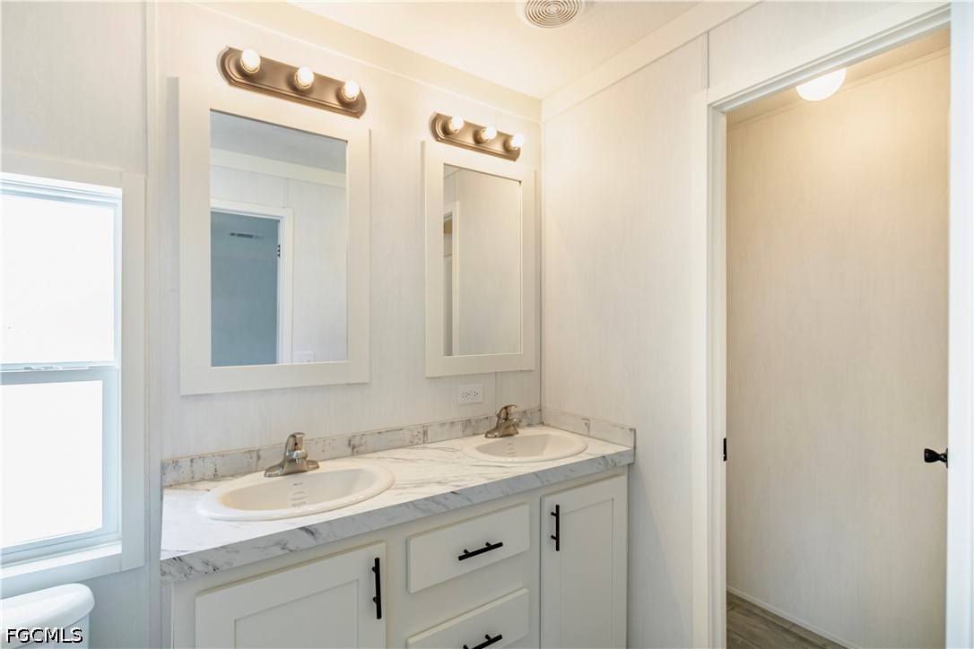 4944 Porky Ln Property Photo 17