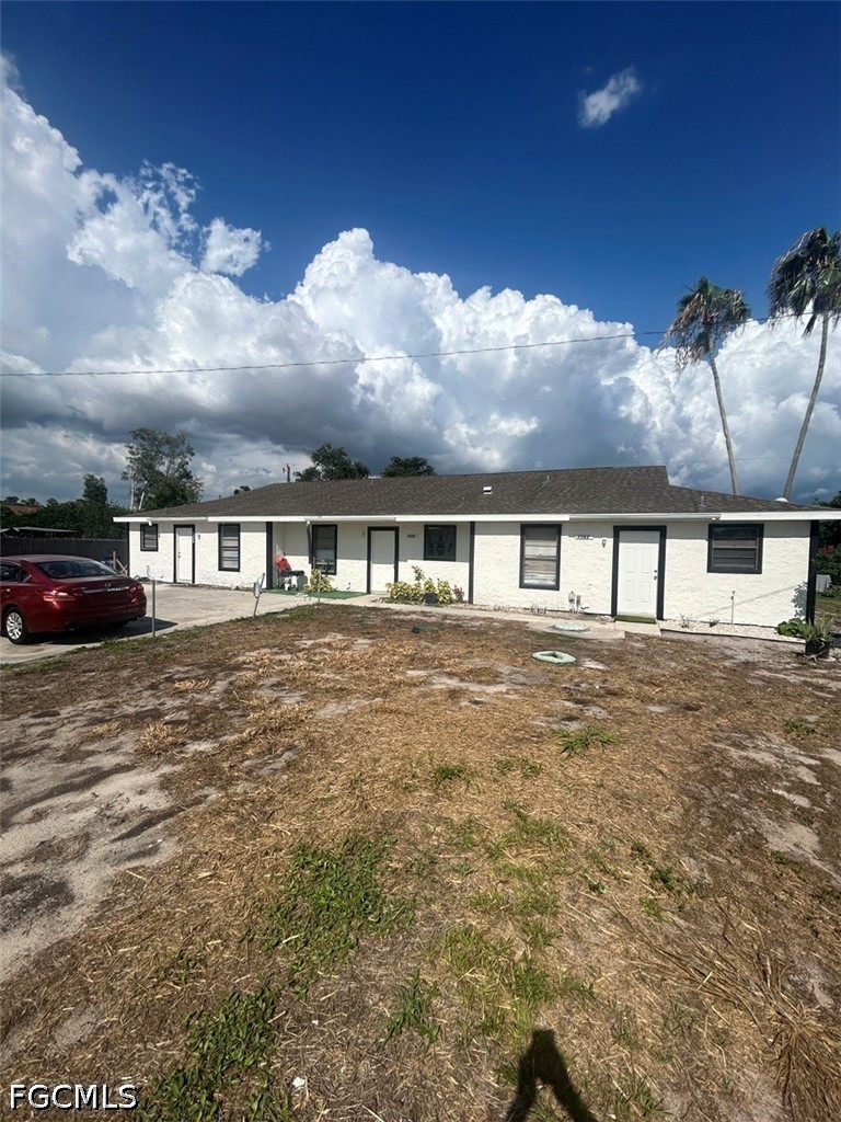 7582-7586 Carrier Rd Property Photo 2