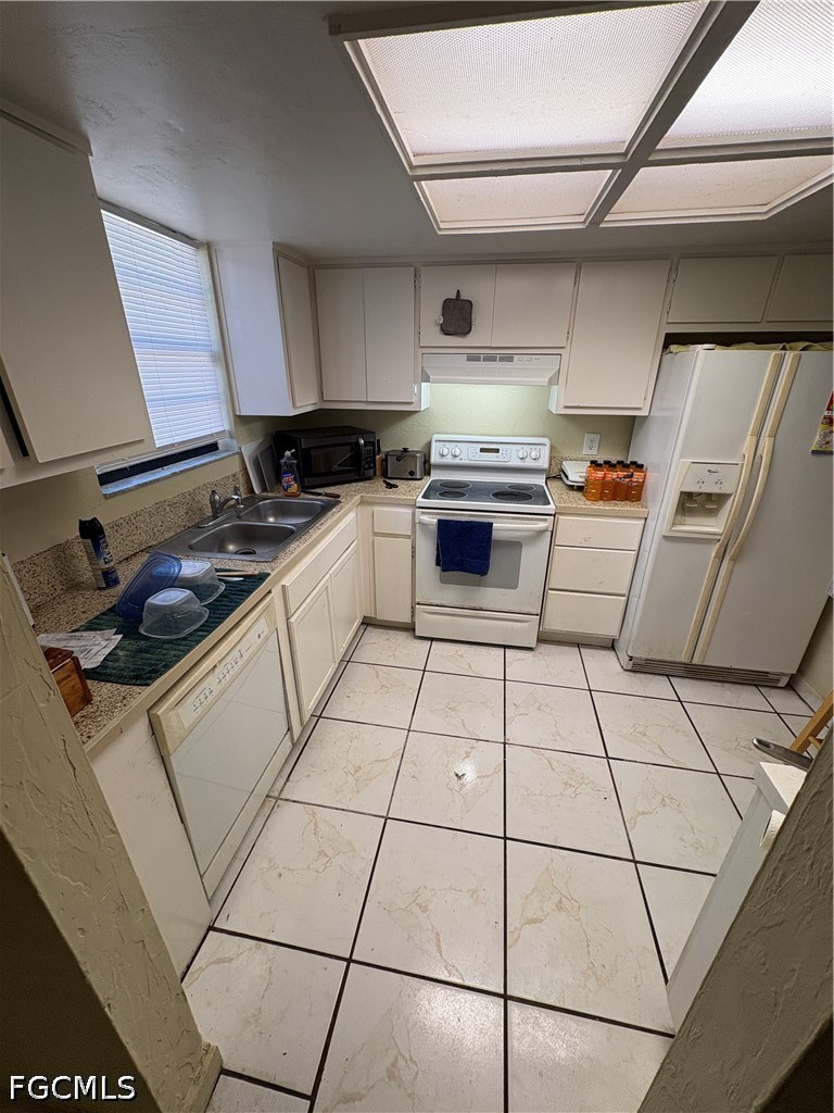 7582-7586 Carrier Rd Property Photo 29