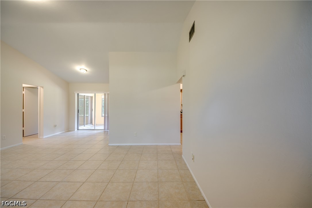 1315 Se 33rd Ter Property Photo 10
