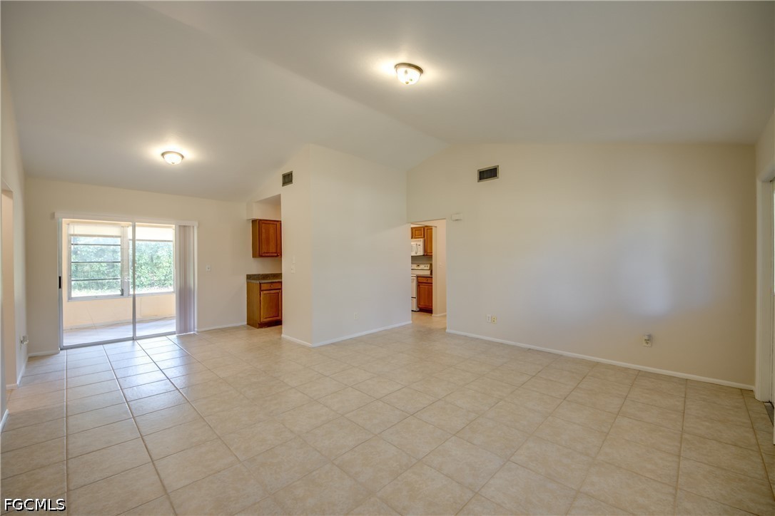 1315 Se 33rd Ter Property Photo 11