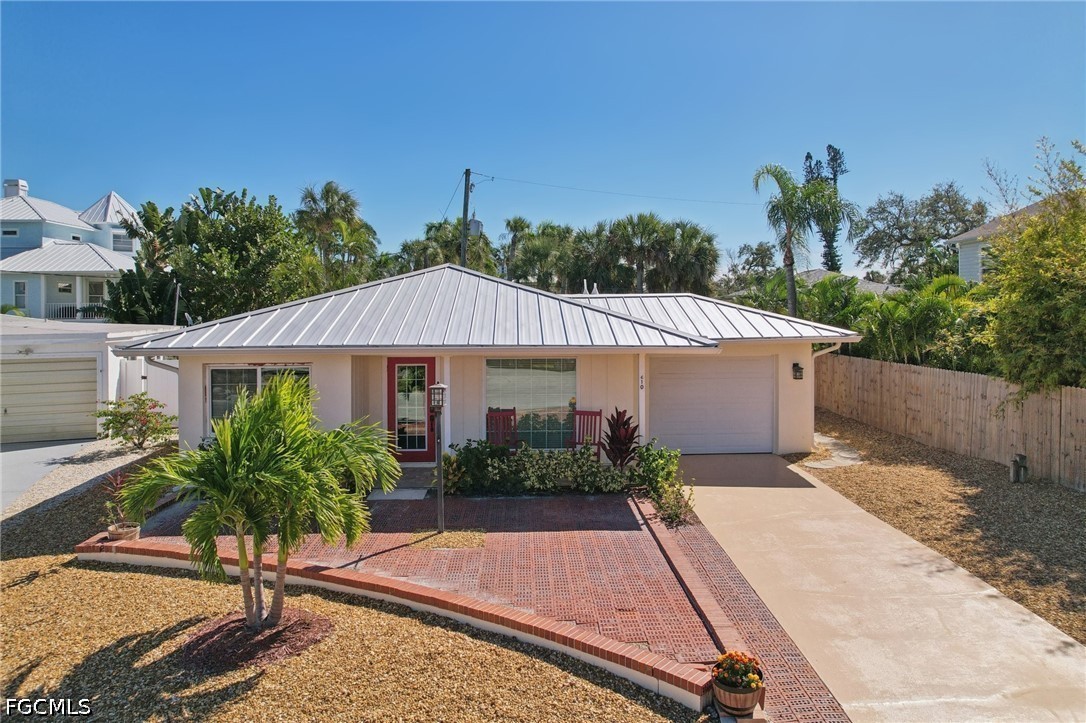 210 Hibiscus Dr Property Photo 30