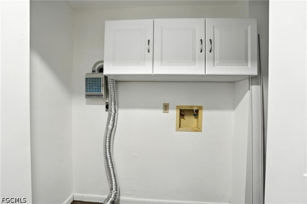 4508 Santa Barbara Blvd 102 Property Photo 14