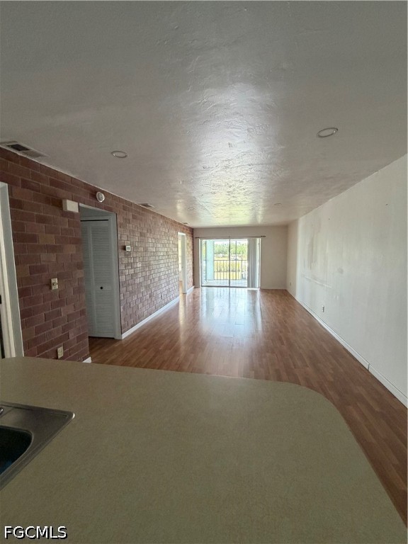 1100 Pondella Rd 810 Property Photo 6